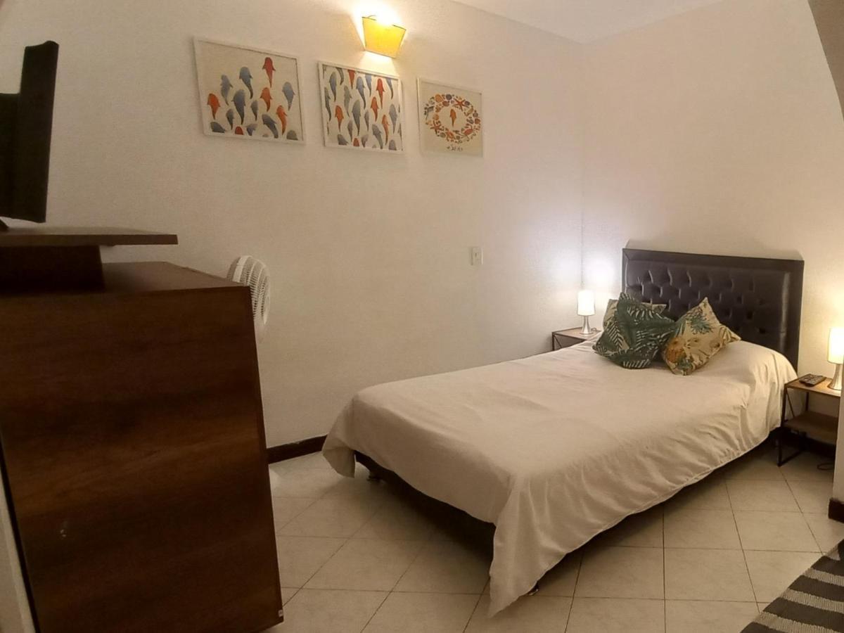 Apto Idoneo Para Descansar Muy Central En El Poblado Apartment เมเดยิน ภายนอก รูปภาพ