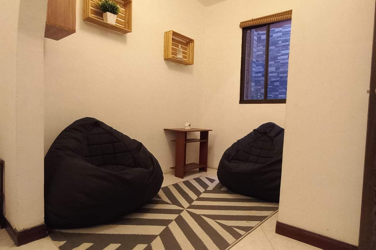 Apto Idoneo Para Descansar Muy Central En El Poblado Apartment เมเดยิน ภายนอก รูปภาพ