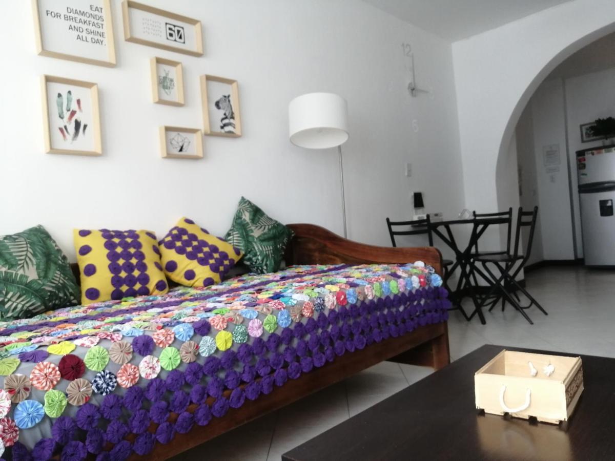 Apto Idoneo Para Descansar Muy Central En El Poblado Apartment เมเดยิน ภายนอก รูปภาพ