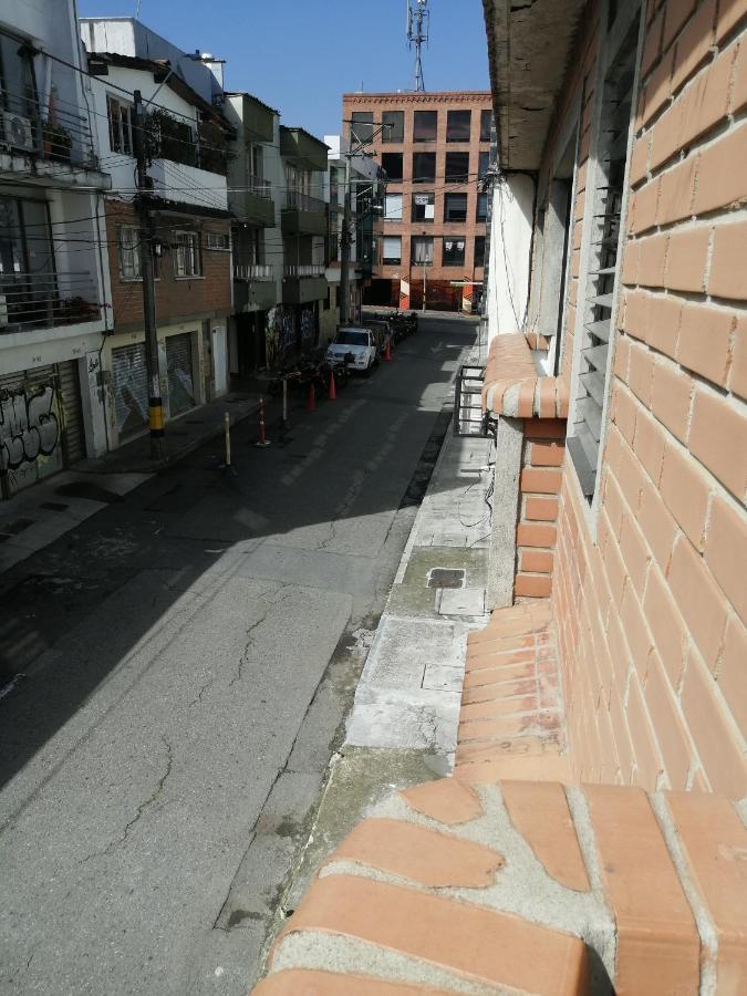 Apto Idoneo Para Descansar Muy Central En El Poblado Apartment เมเดยิน ภายนอก รูปภาพ